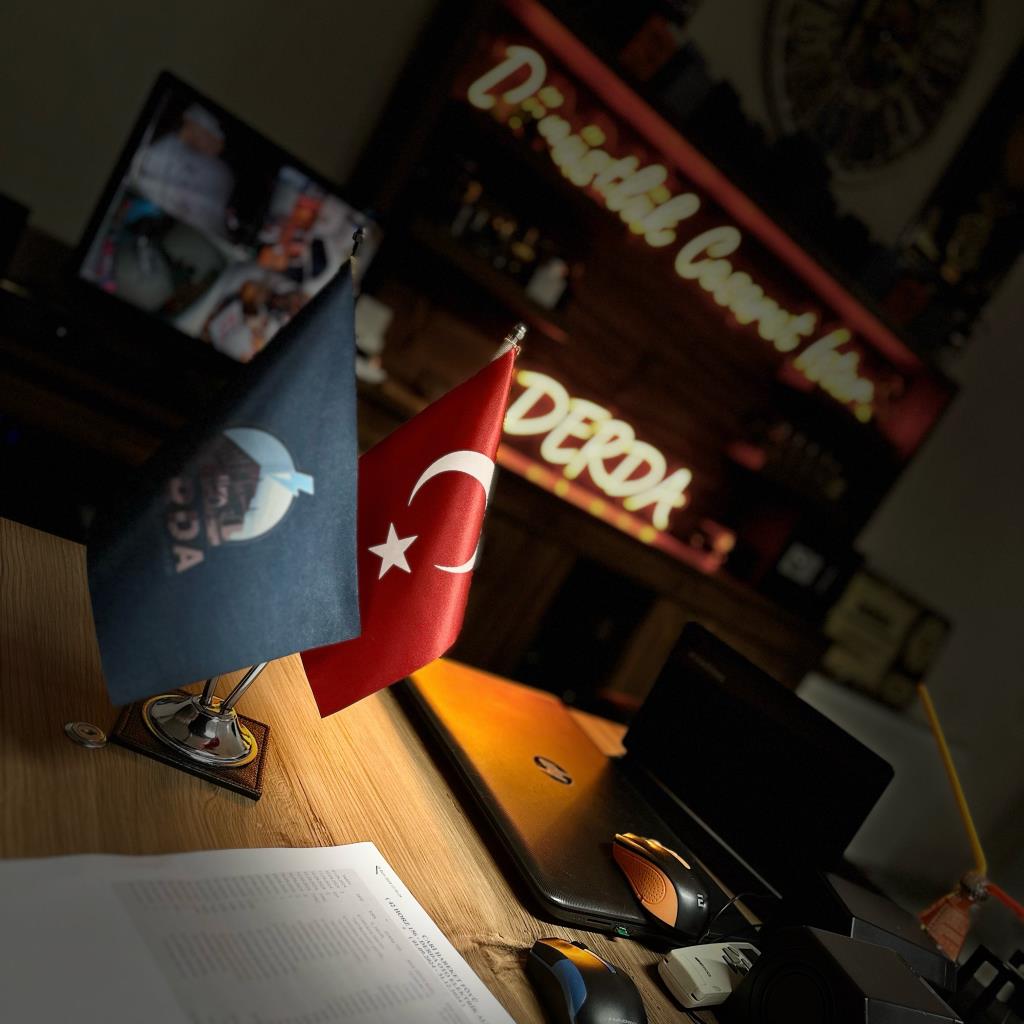 Ali İnal