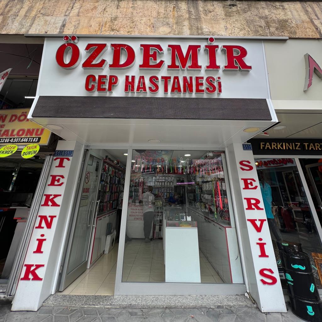Özdemir Cep Hastanesi